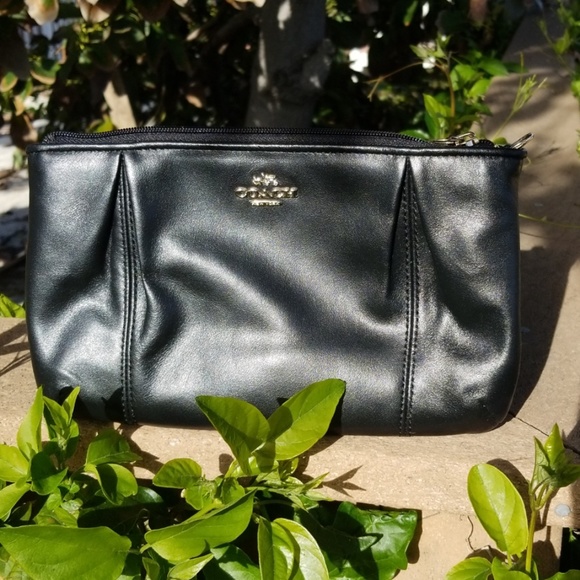 Coach Handbags - NWT Authentic Black Coach Wristlet